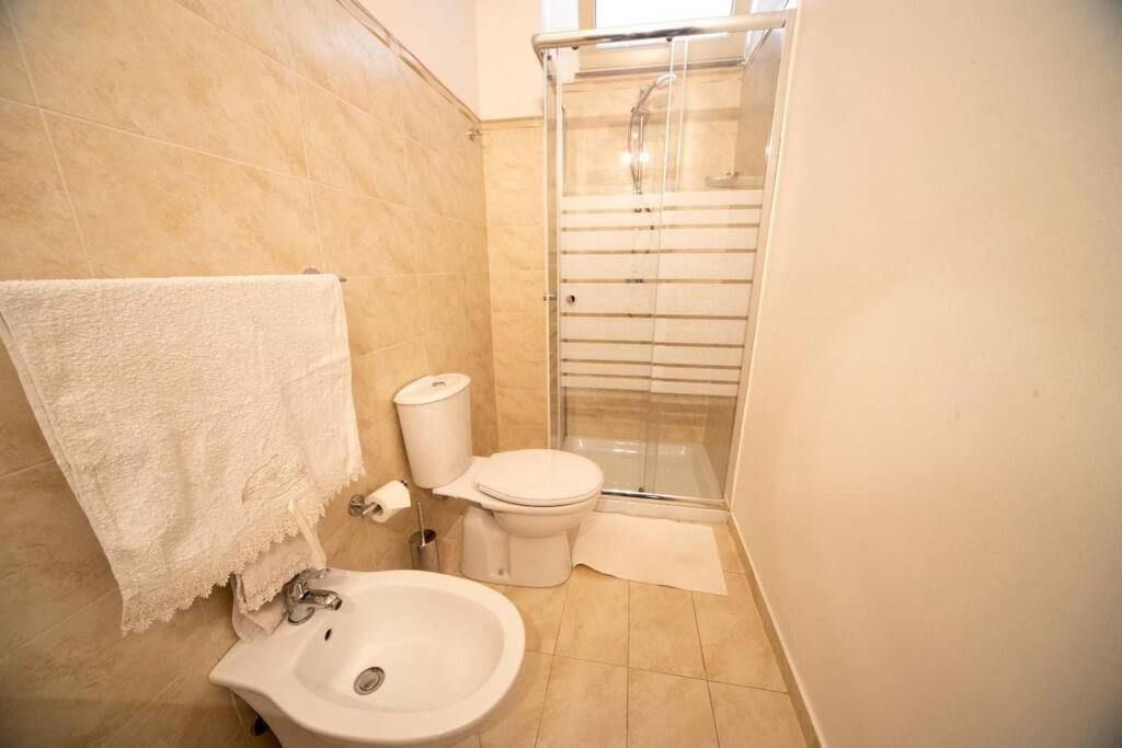 Casa Vacanze Il Fischio Del Vento Zafferana Etnea Bagian luar foto