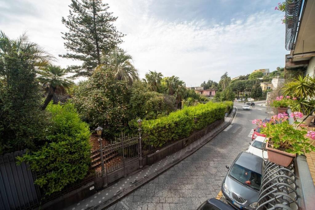 Casa Vacanze Il Fischio Del Vento Zafferana Etnea Bagian luar foto